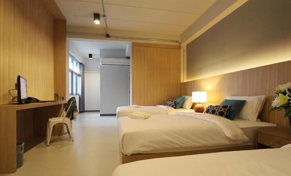 Rajthani Hotel - Sha Certified Surat Thani Exterior photo